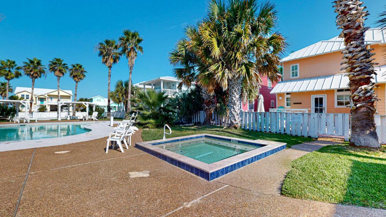 Luxury Beach House, Sleeps 14, Shared Pool, Hot Tub, Golf Cart Villa Port Aransas Luaran gambar